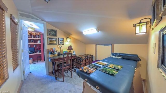 1566 Thore Road, Pinnacle, NC 27043