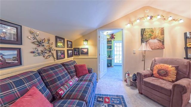 1566 Thore Road, Pinnacle, NC 27043