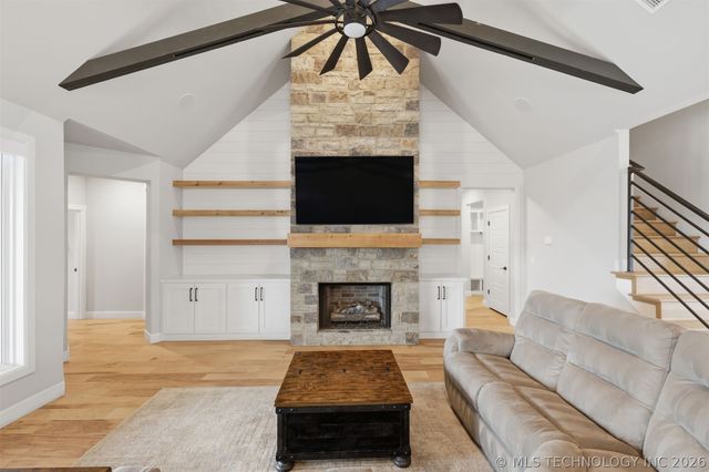 13673 S 23rd Street, Bixby, OK 74008