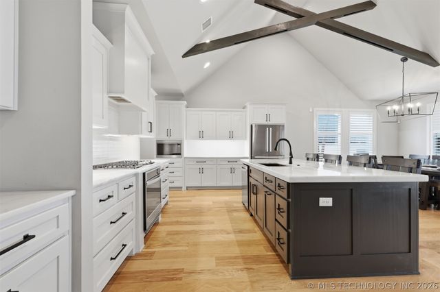 13673 S 23rd Street, Bixby, OK 74008