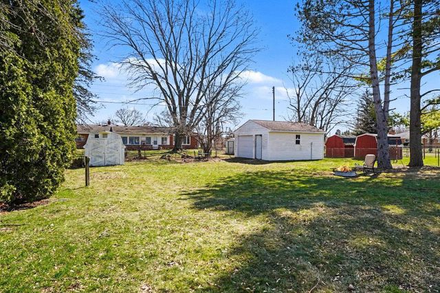 3445 Bluebird Drive, Saginaw, MI 48601