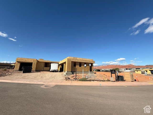 2874 W INDIAN PEAKS CIR, St. George, UT 84770