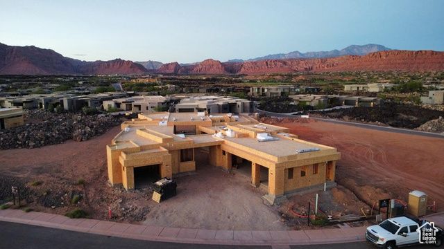 2874 W INDIAN PEAKS CIR, St. George, UT 84770