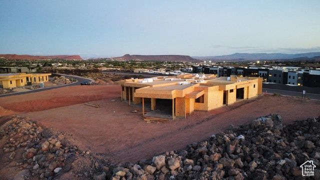 2874 W INDIAN PEAKS CIR, St. George, UT 84770