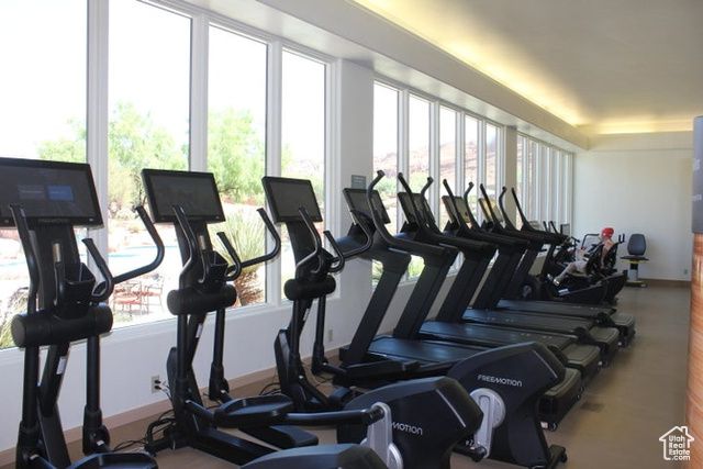 2874 W INDIAN PEAKS CIR, St. George, UT 84770