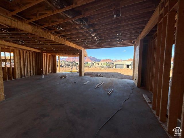 2874 W INDIAN PEAKS CIR, St. George, UT 84770