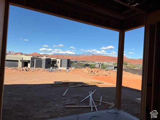 2874 W INDIAN PEAKS CIR, St. George, UT 84770