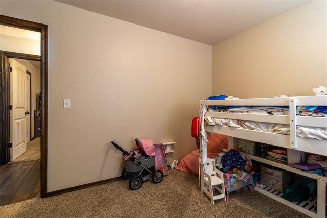 2305 Makaila Way, Yukon, OK 73099