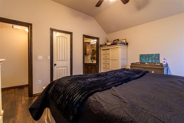 2305 Makaila Way, Yukon, OK 73099