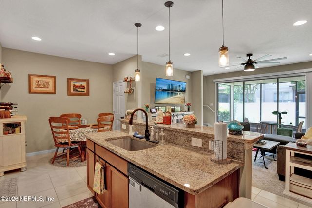 7036 BEAUHAVEN Court, Jacksonville, FL 32258