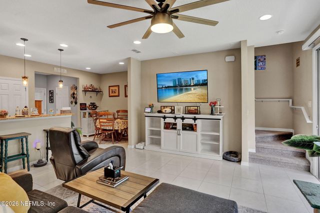 7036 BEAUHAVEN Court, Jacksonville, FL 32258