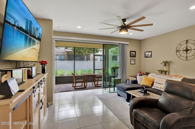 7036 BEAUHAVEN Court, Jacksonville, FL 32258