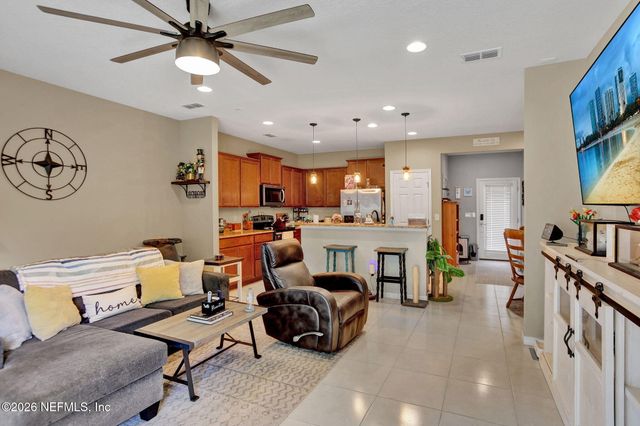 7036 BEAUHAVEN Court, Jacksonville, FL 32258