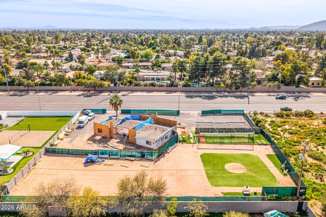 8226 E SHEA Boulevard, Scottsdale, AZ 85260