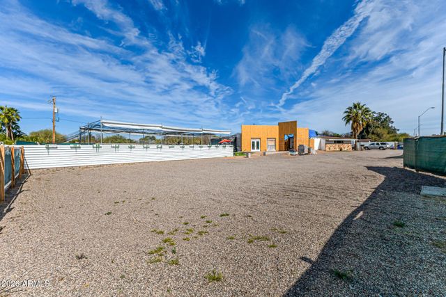 8226 E SHEA Boulevard, Scottsdale, AZ 85260