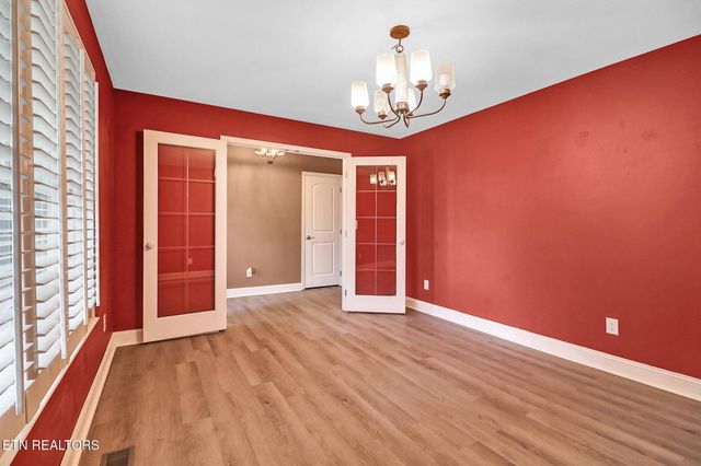 246 Autumn Drive, Crossville, TN 38571