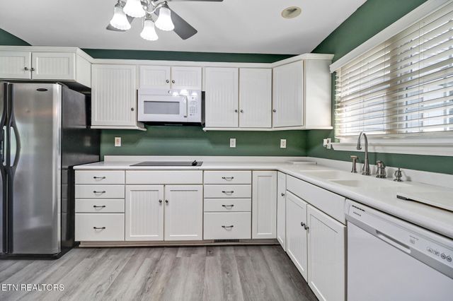 246 Autumn Drive, Crossville, TN 38571