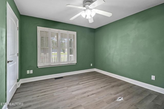 246 Autumn Drive, Crossville, TN 38571