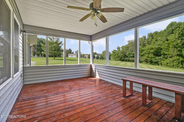 246 Autumn Drive, Crossville, TN 38571