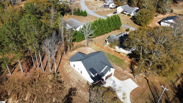 704 Sherwood Avenue, Honea Path, SC 29654