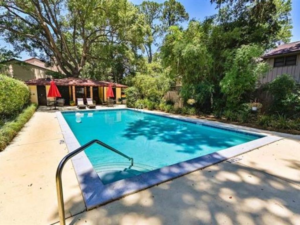 Image 2 of property listing at 1817 Atlantis Place, Tallahassee, FL 32303