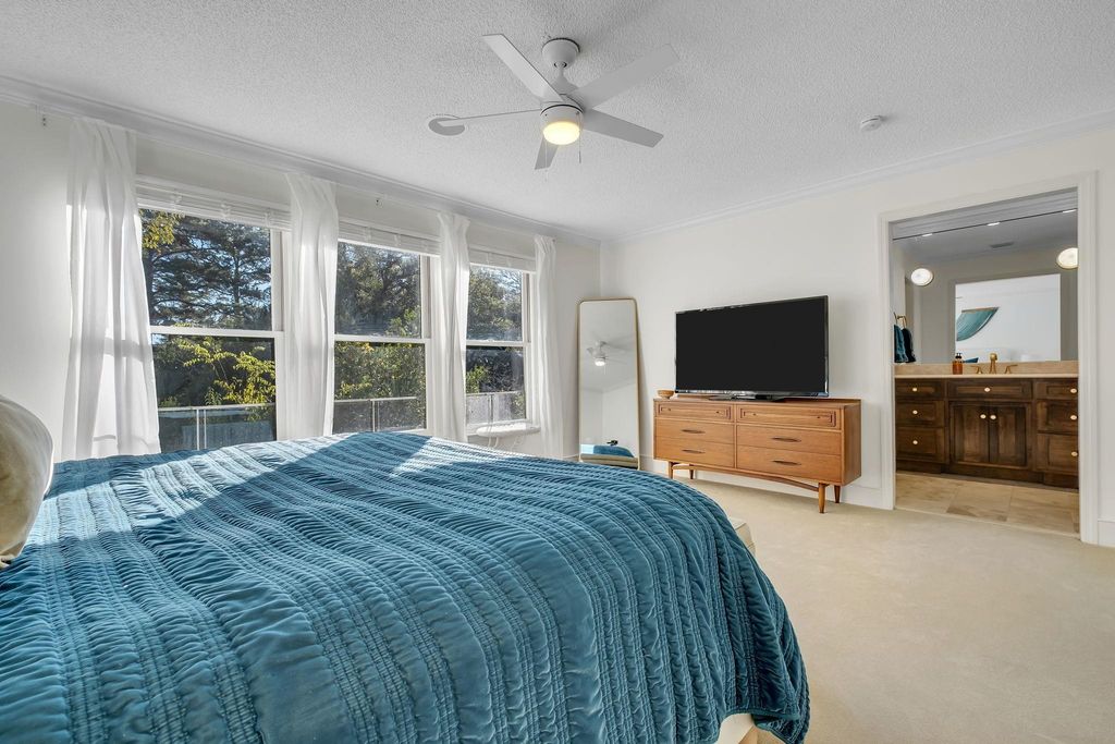 Image 25 of property listing at 1817 Atlantis Place, Tallahassee, FL 32303