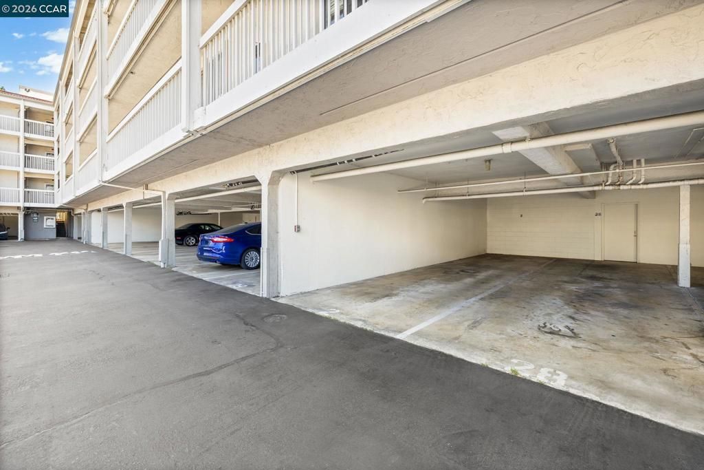 Image 21 of property listing at 1790 Ellis St 28, Concord, CA 94520