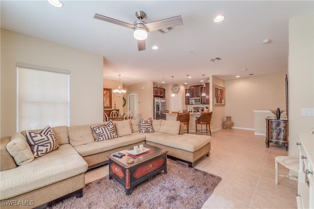 8540 Violeta ST 202, Estero, FL 34135