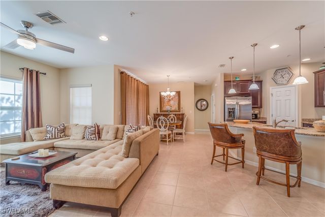 8540 Violeta ST 202, Estero, FL 34135