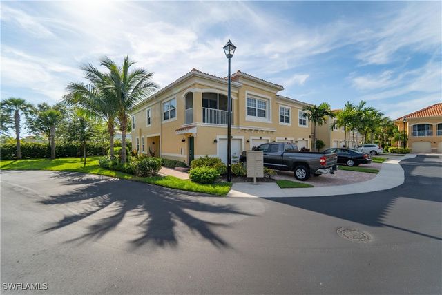 8540 Violeta ST 202, Estero, FL 34135