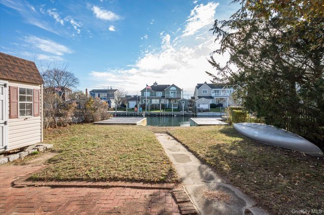 68 Stuart Avenue, Amityville, NY 11701