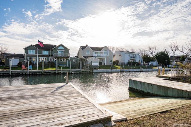 68 Stuart Avenue, Amityville, NY 11701