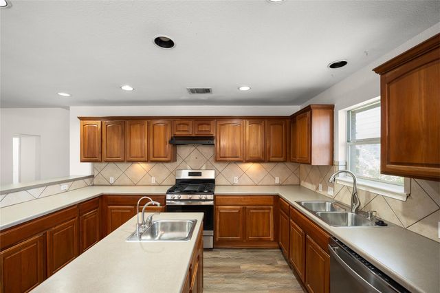 1564 Lorson LOOP, Round Rock, TX 78665