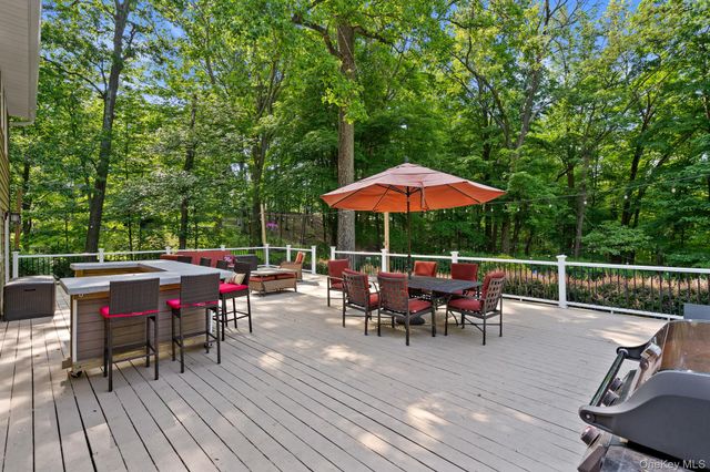 95 Pine Hill Road, Highland Mills, NY 10930