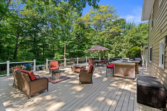 95 Pine Hill Road, Highland Mills, NY 10930