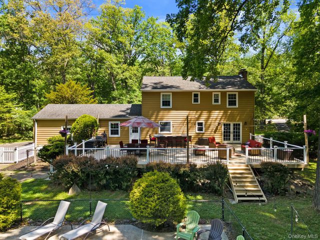 95 Pine Hill Road, Highland Mills, NY 10930