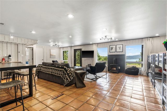 3889 Mundell Road, Eureka Springs, AR 72631