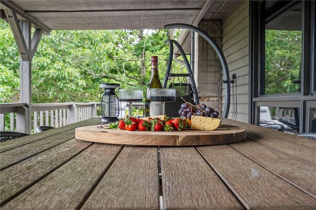 3889 Mundell Road, Eureka Springs, AR 72631
