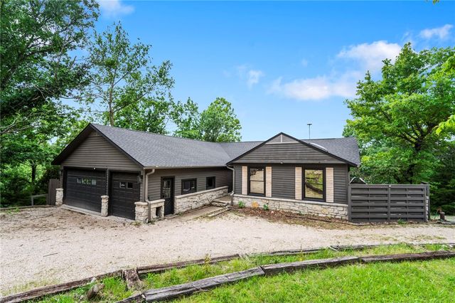 3889 Mundell Road, Eureka Springs, AR 72631