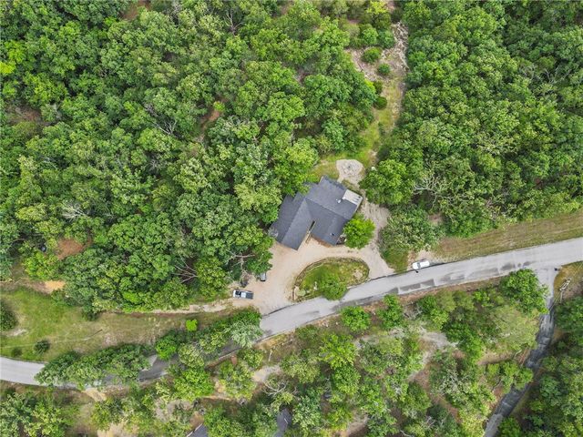 3889 Mundell Road, Eureka Springs, AR 72631