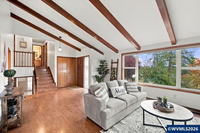 2801 Arlington Dr NW, Albany, OR 97321