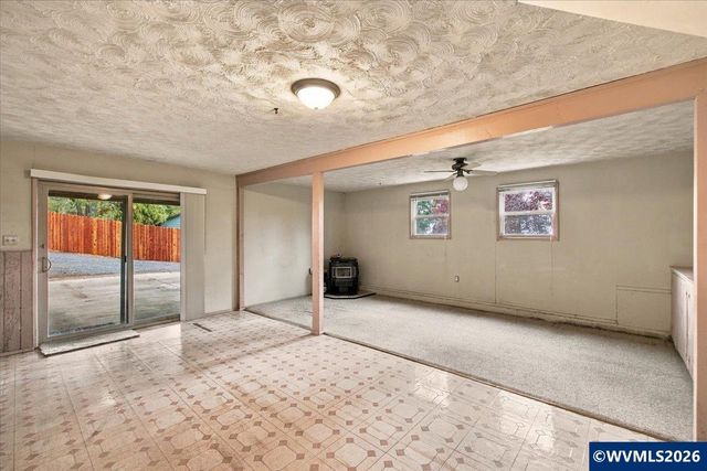 2801 Arlington Dr NW, Albany, OR 97321
