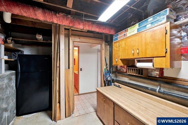 2801 Arlington Dr NW, Albany, OR 97321
