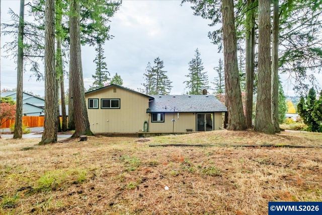 2801 Arlington Dr NW, Albany, OR 97321