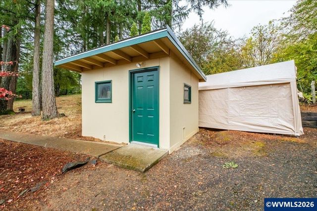 2801 Arlington Dr NW, Albany, OR 97321