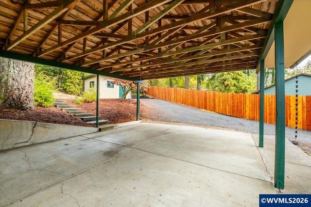 2801 Arlington Dr NW, Albany, OR 97321