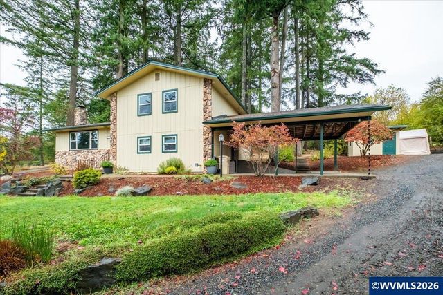2801 Arlington Dr NW, Albany, OR 97321