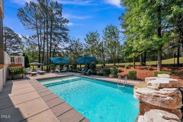 65 Forked Pine Court, Chapel Hill, NC 27517