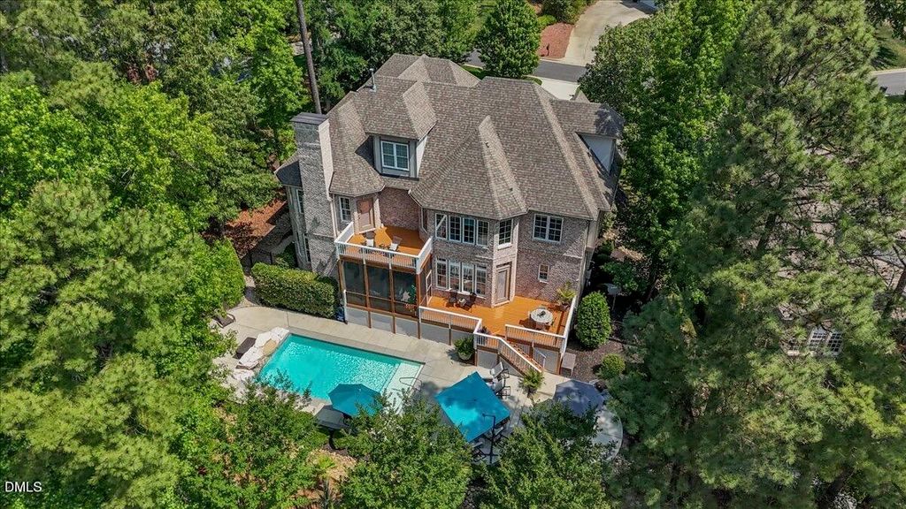 65 Forked Pine Court, Chapel Hill, NC 27517
