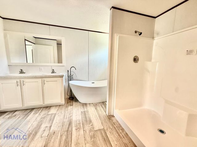 319 County Line Road, Hinesville, GA 31313